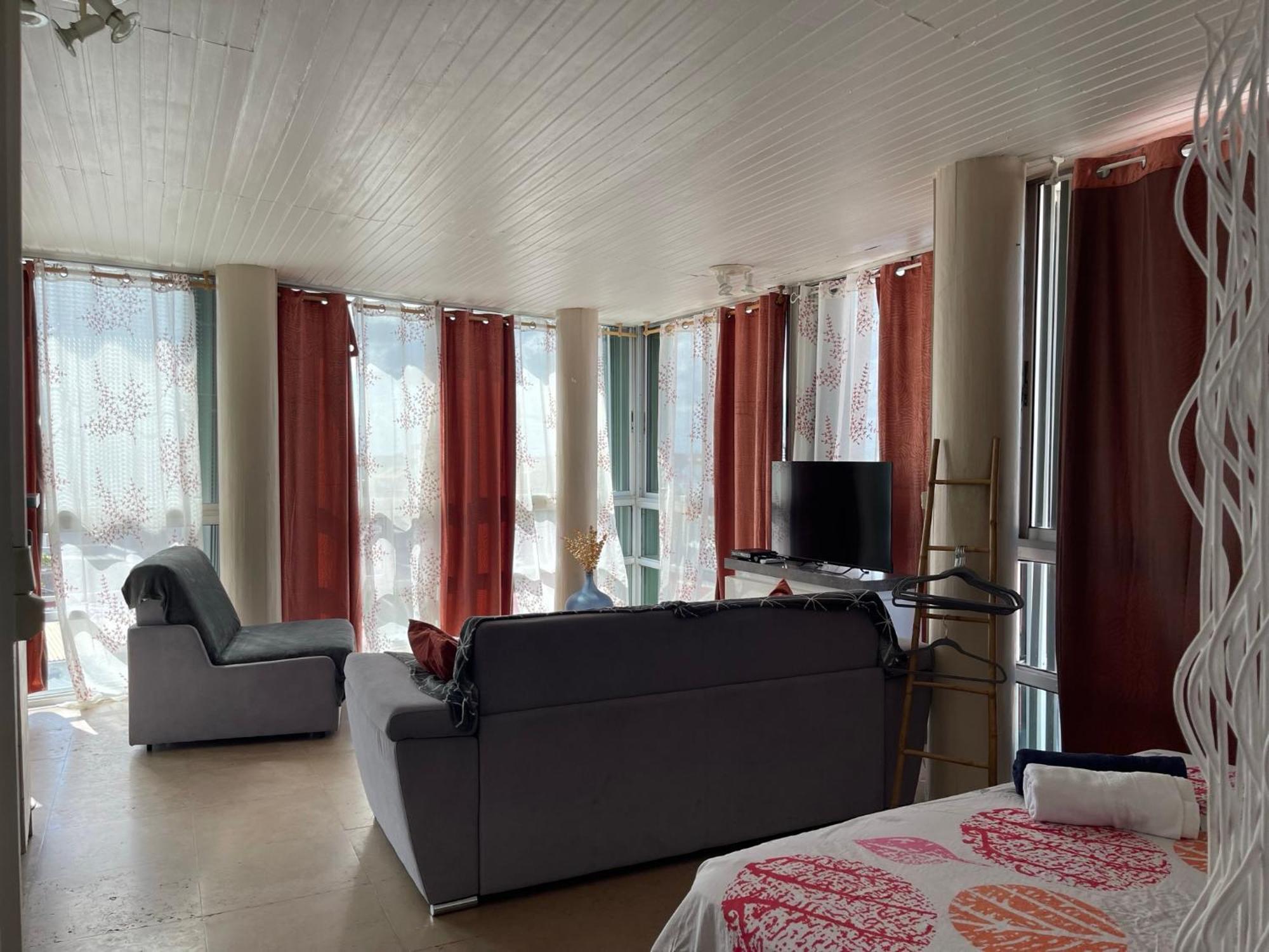 Appartement Penthouse Seaside 10 Min Port, Croisiere Et Aeroport à Pointe-à-Pitre Extérieur photo